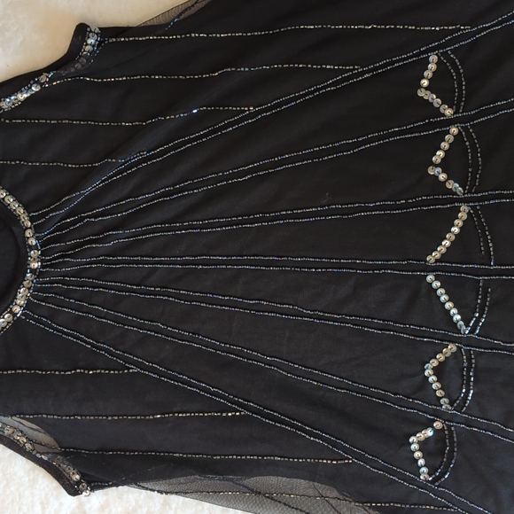 Bead Embellished Tank Size Large - Picture 3 of 6